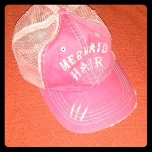 Snapback hat